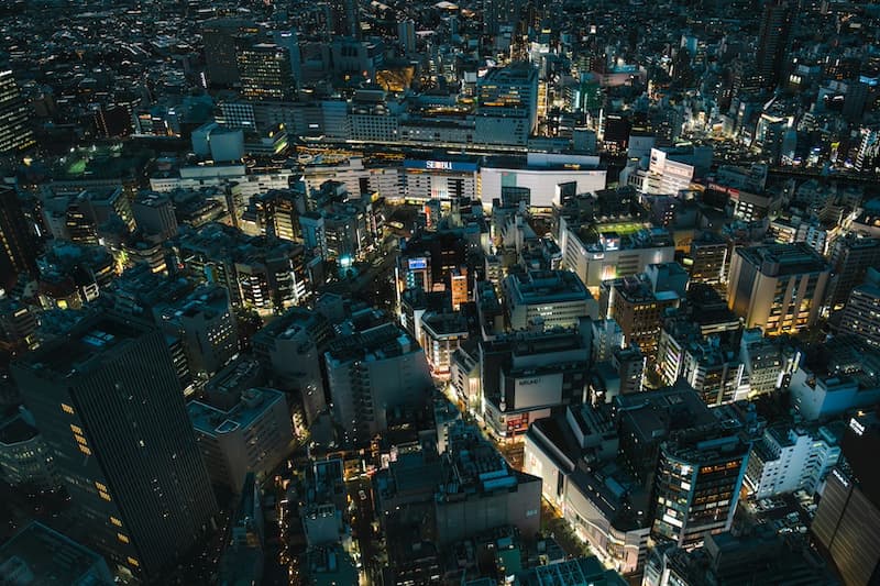 池袋の風景（東口の夜景）