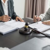 闇金からの電話の対処方！無視や着信拒否での対応は正しい？